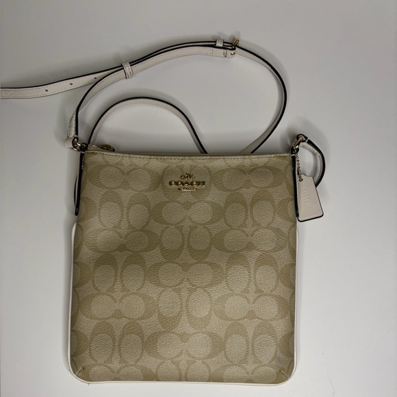 Coach Signature Tan Beige Crossbody Bag with golden hardware - Picture 5 of 14